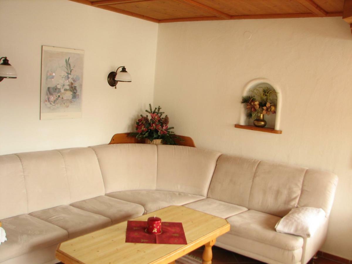 Appartement Lotte Familie Gruenberger Brixen im Thale Exterior photo